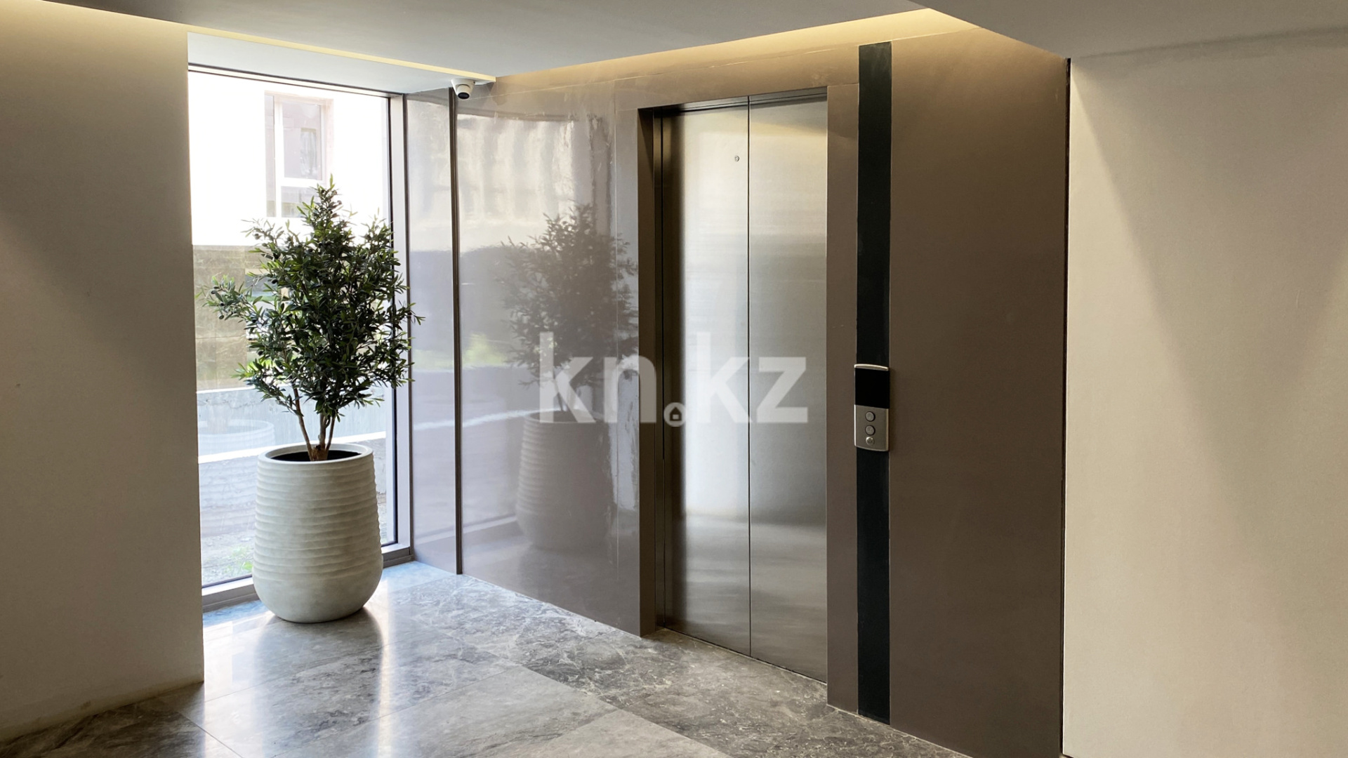 Продажа 2-комнатной квартиры, 72 м², ул. Култобе, дом  24/3 в Алматы - фото 16