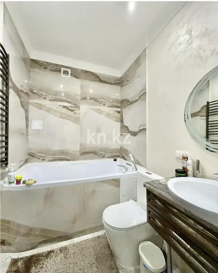 Продажа 4-комнатной квартиры, 144.6 м² в Алматы - фото 4