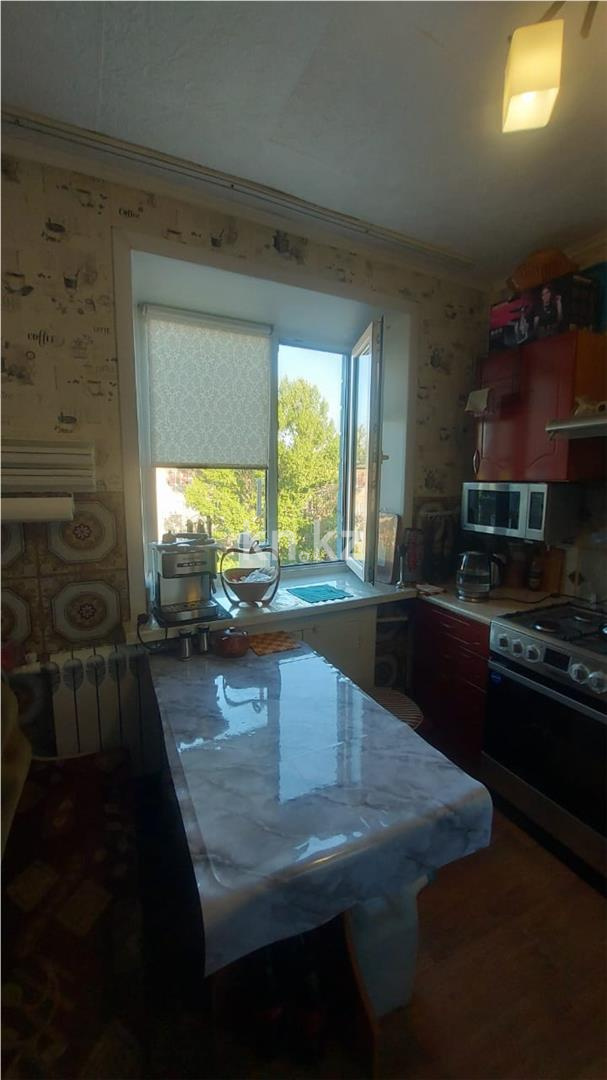 Продажа 2-комнатной квартиры, 44 м², мкр-н 16 - Продажа квартир в Караганде фото 8 из 12