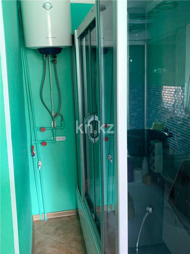 Продажа 3-комнатной квартиры, 69 м² - Продажа  трехкомнатных квартир в Караганде на Юго-Востоке фото 10 из 14