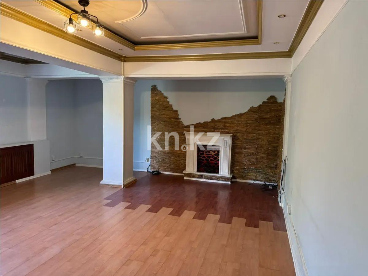 Продажа 2-комнатной квартиры, 81 м², ул. Шевченко, дом  190 в Алматы