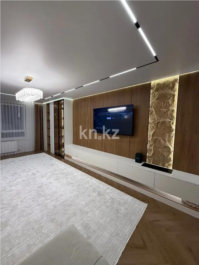 Продажа 3-комнатной квартиры, 108 м², ул. Торекулова, дом  93 - Продажа квартир в Казахстане фото 1 из 17