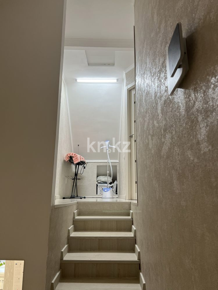 Продажа 6-комнатного дома, 132.4 м², ул. Козыбаева - Продажа и аренда недвижимости в Костанае фото 1 из 23