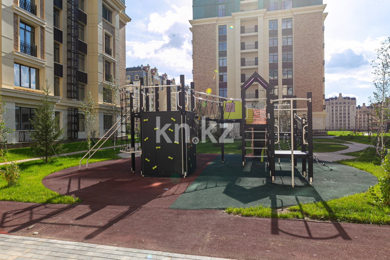 Продажа 3-комнатной квартиры, 95 м², ул. Тыныбаева, дом  13/1 в Астане - фото 20