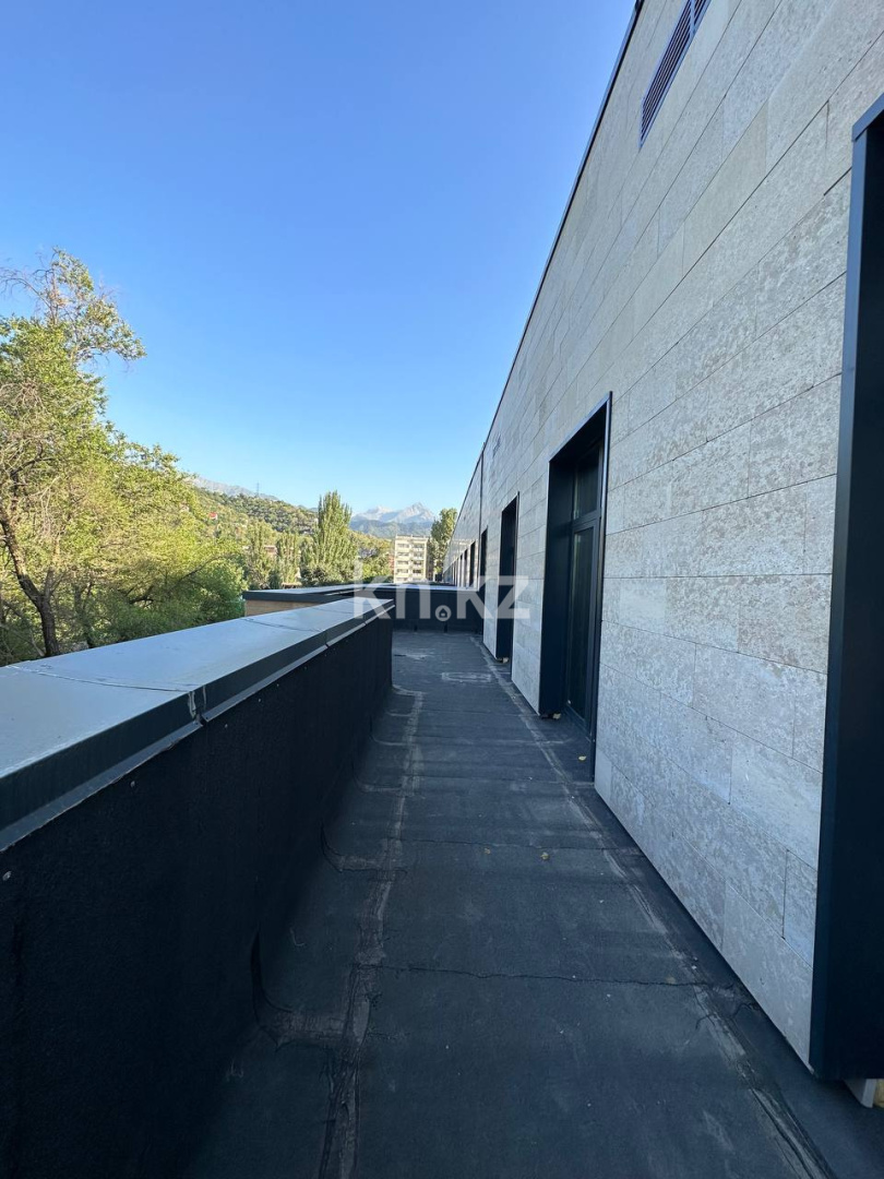 Продажа 4-комнатной квартиры, 213 м², Ерменсай, дом  36 - ул. Ушкемпирова - Продажа  четырехкомнатных квартир в новостройках Алматы фото 8 из 8