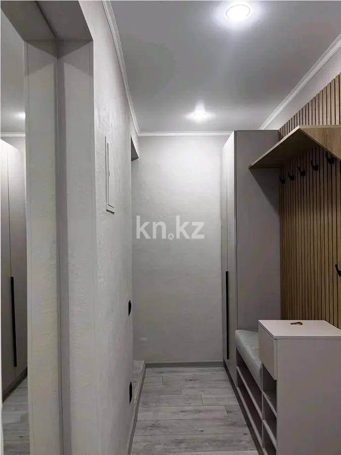 Продажа 2-комнатной квартиры, 47 м², пр. Бухар-жырау, дом  60 в Караганде - фото 6