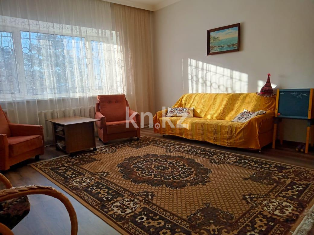 Продажа 5-комнатного дома, 274.6 м², ул. Доскея - Продажа домов, коттеджей в Караганде фото 1 из 26