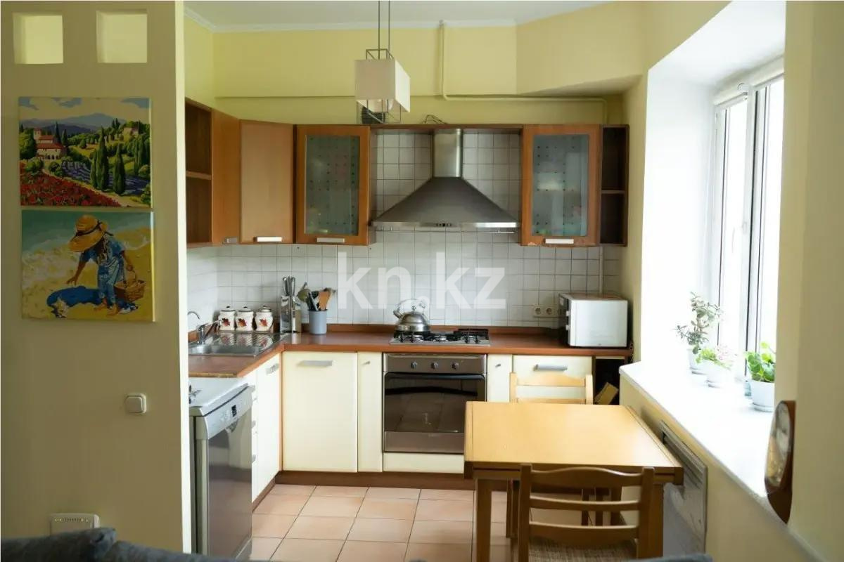 Продажа 3-комнатной квартиры, 70 м² в Алматы - фото 4