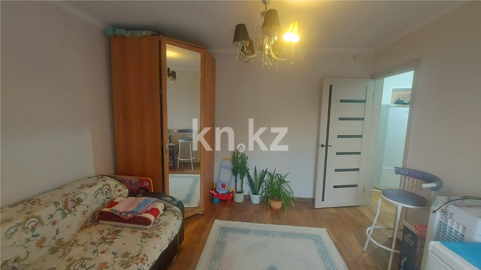 Продажа 3-комнатной квартиры, 59 м², мкр-н Восток-1 - Продажа квартир в Караганде фото 6 из 16