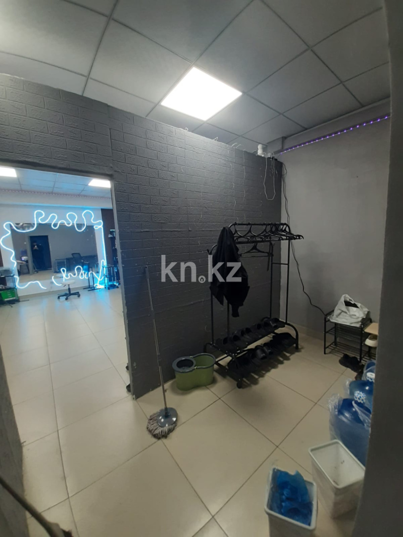 Продажа помещения, 81.1 м² - Недвижимость в Караганде - страница 2 фото 6 из 11