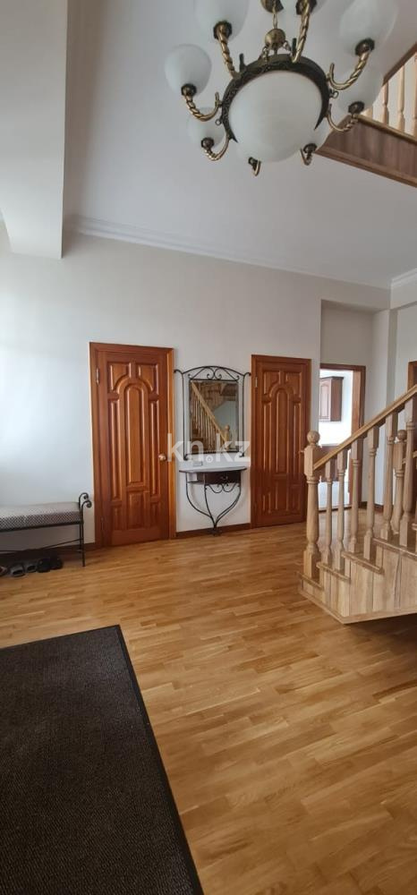 Аренда 6-комнатного дома, 550 м², улица Иванилова - Аренда домов в Алматы фото 13 из 20