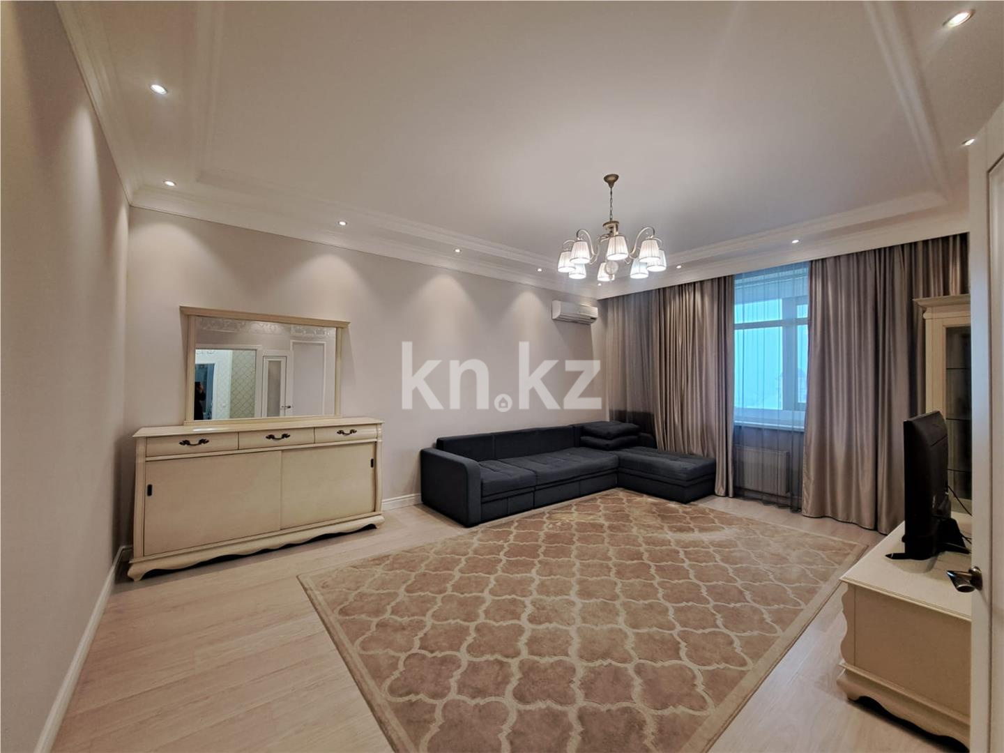 Продажа 2-комнатной квартиры, 80 м² - Продажа  двухкомнатных квартир в новостройках Астаны фото 1 из 12