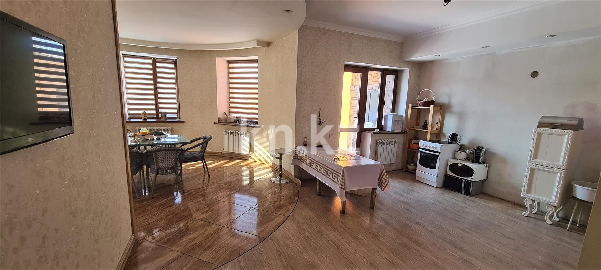 Продажа 8-комнатного дома, 478 м², ул. Жанибекова в Караганде - фото 14