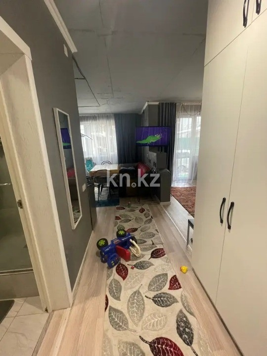 Продажа 2-комнатной квартиры, 51 м², ул. Толе би, дом  285/8 в Алматы - фото 2