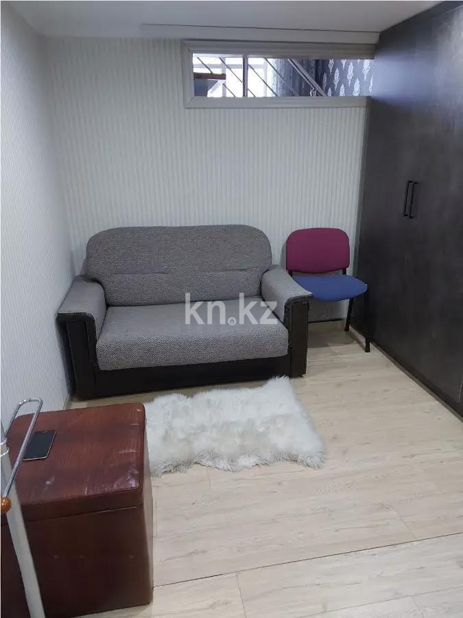 Продажа 3-комнатной квартиры, 75 м², ул. Ержанова, дом  18/6 в Караганде - фото 3