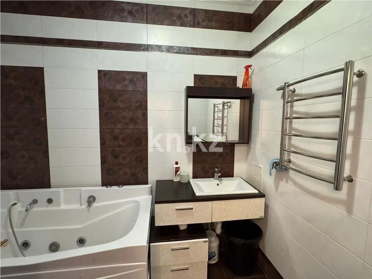 Продажа 2-комнатной квартиры, 78 м² в Алматы - фото 4