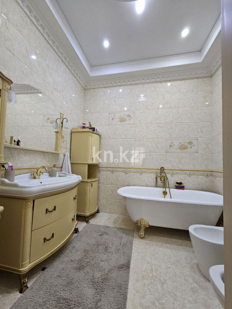 Продажа 9-комнатного дома, 1450 м², ул. Бейсеуова - Продажа домов, коттеджей в Алматы фото 12 из 19