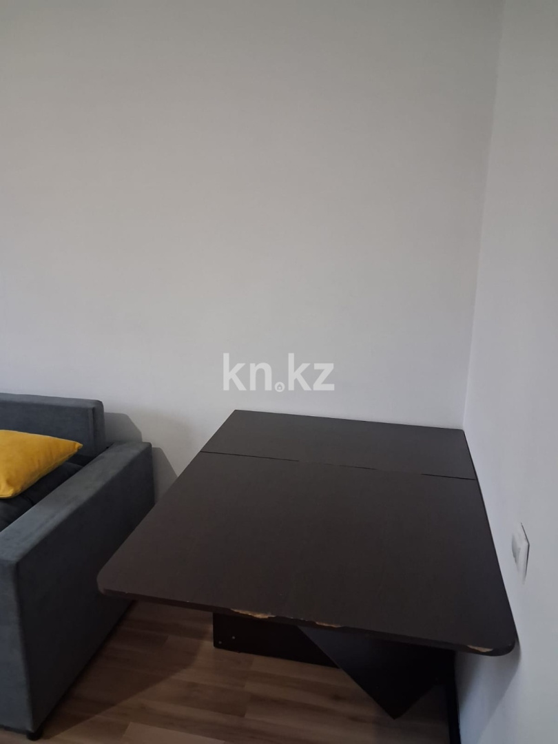 Аренда 1-комнатной квартиры, 40 м² - Продажа квартир в Семее фото 3 из 9