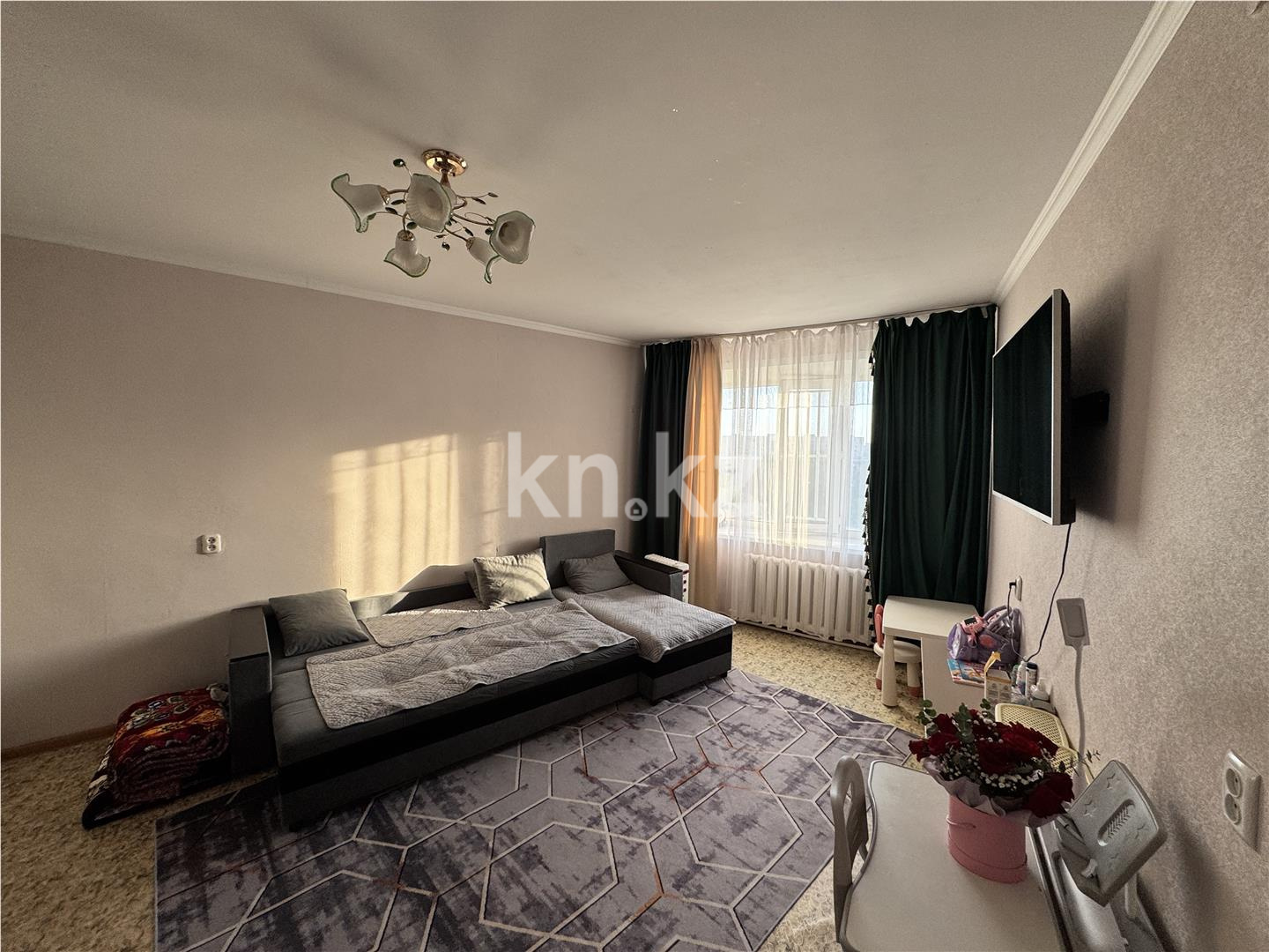 Продажа 1-комнатной квартиры, 39 м², пр. Республики - Продажа  однокомнатных квартир в Караганде фото 1 из 6