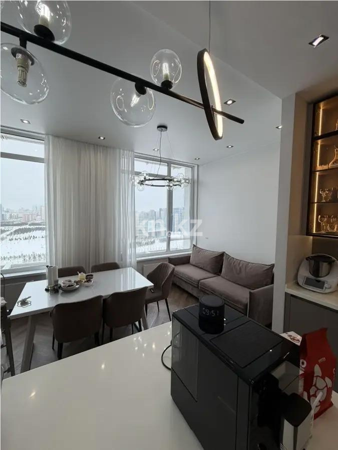 Продажа 4-комнатной квартиры, 153 м² в Астане