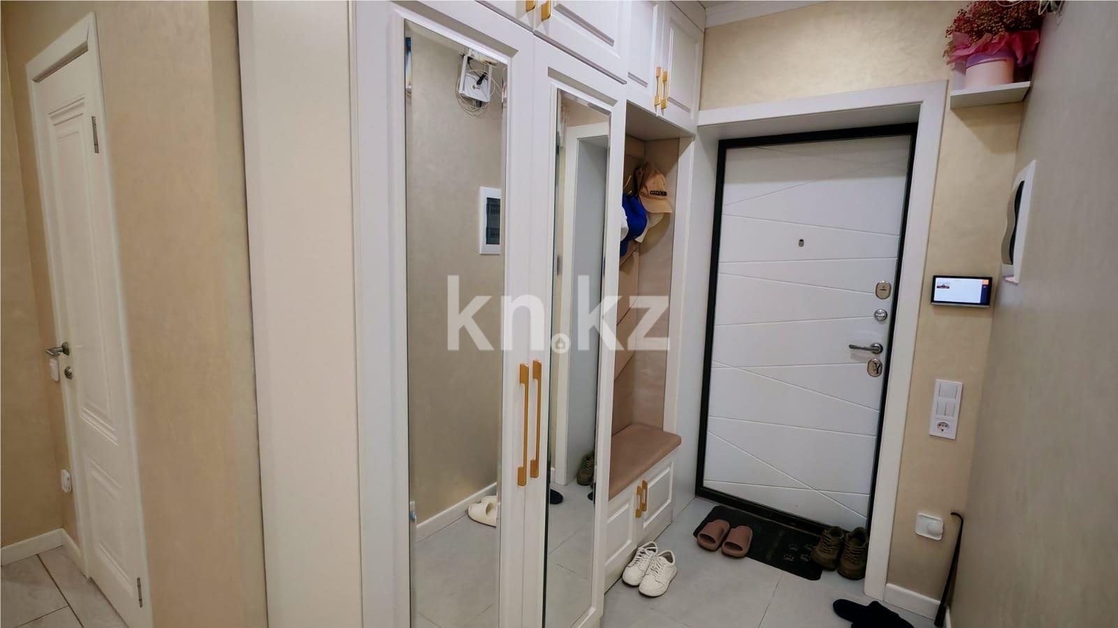 Продажа 3-комнатной квартиры, 72 м² в Караганде - фото 19