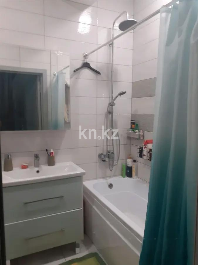 Продажа 4-комнатной квартиры, 97.7 м², мкр. Аксай-1, дом  11/7 - Продажа  четырехкомнатных квартир в Алматы фото 5 из 6