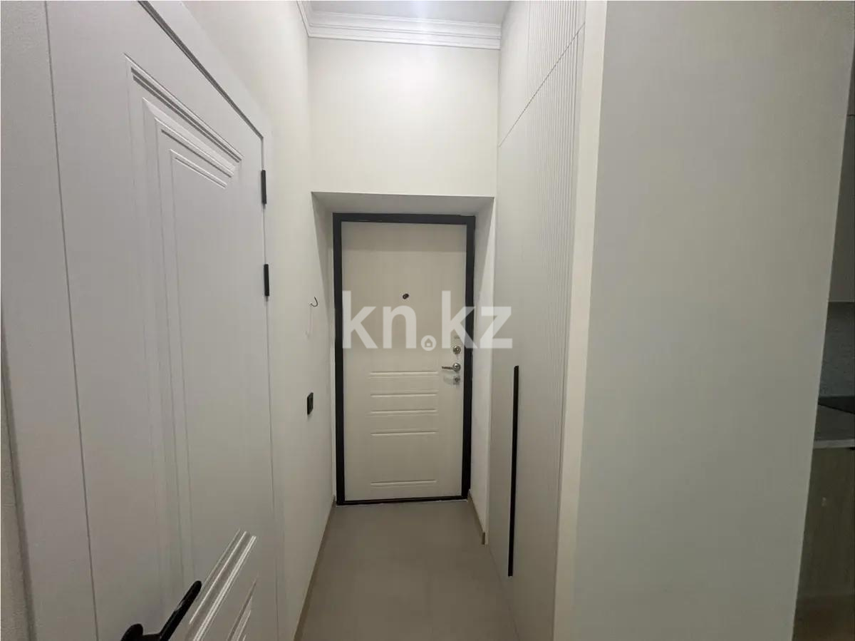 Продажа 1-комнатной квартиры, 38 м², ул. Омарова, дом  19 в Астане - фото 5