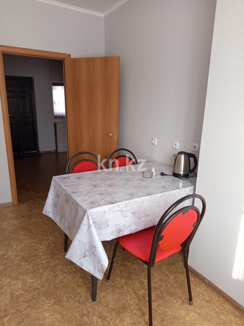 Аренда 2-комнатной квартиры, 65 м² - Аренда квартир помесячно в Караганде фото 7 из 11