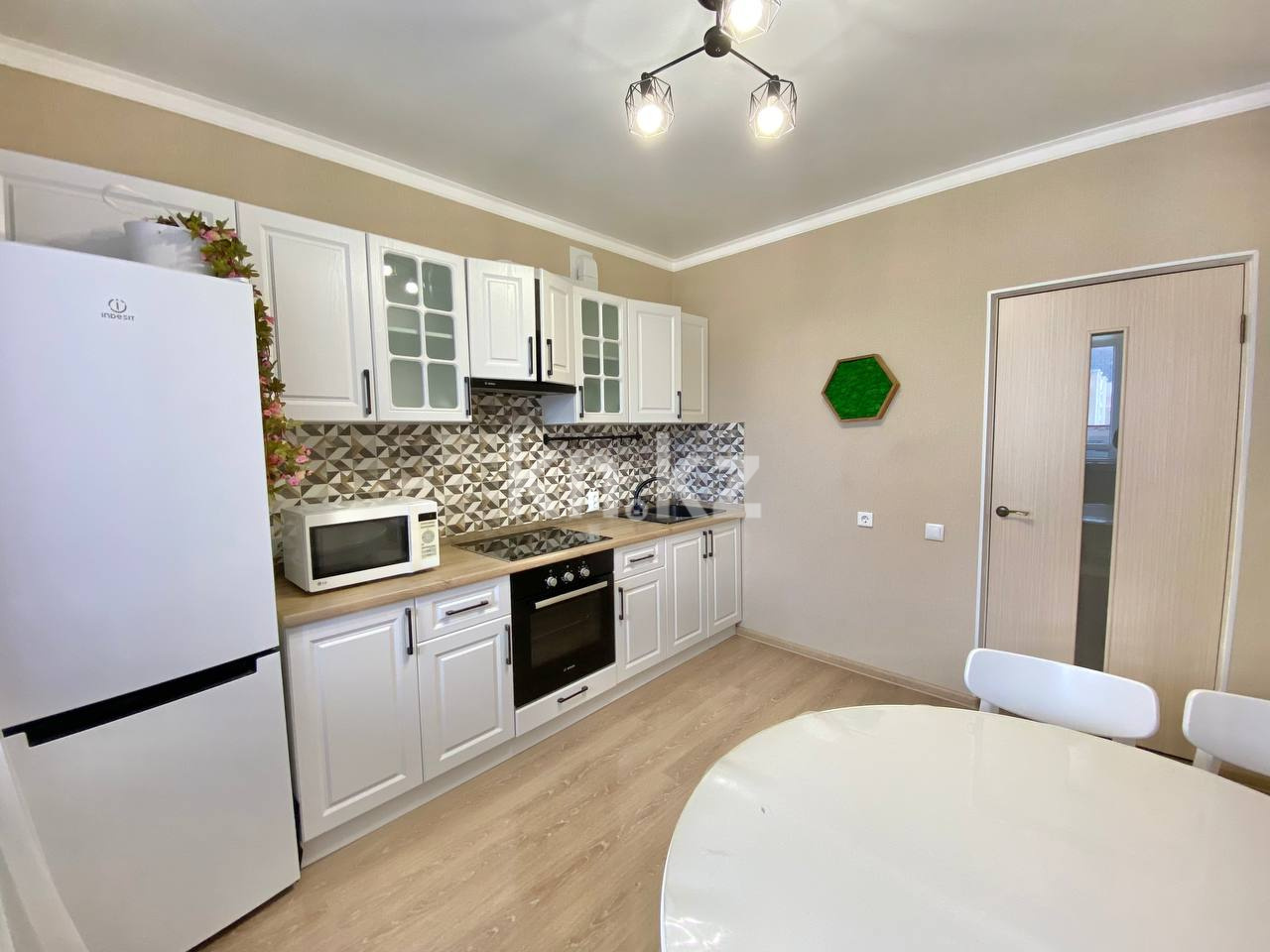 Продажа 1-комнатной квартиры, 38 м² - Продажа недвижимости в Астане - страница 4 фото 9 из 17