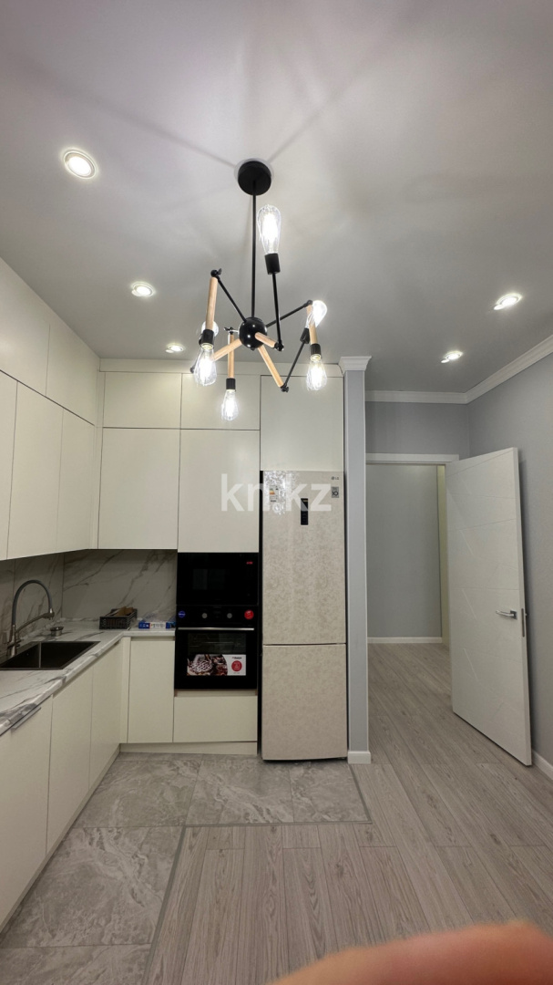 Аренда 2-комнатной квартиры, 73.5 м², ул. Радостовца, дом  333а - ул. Ескараева - Аренда квартир помесячно в Алматы с фото фото 13 из 15