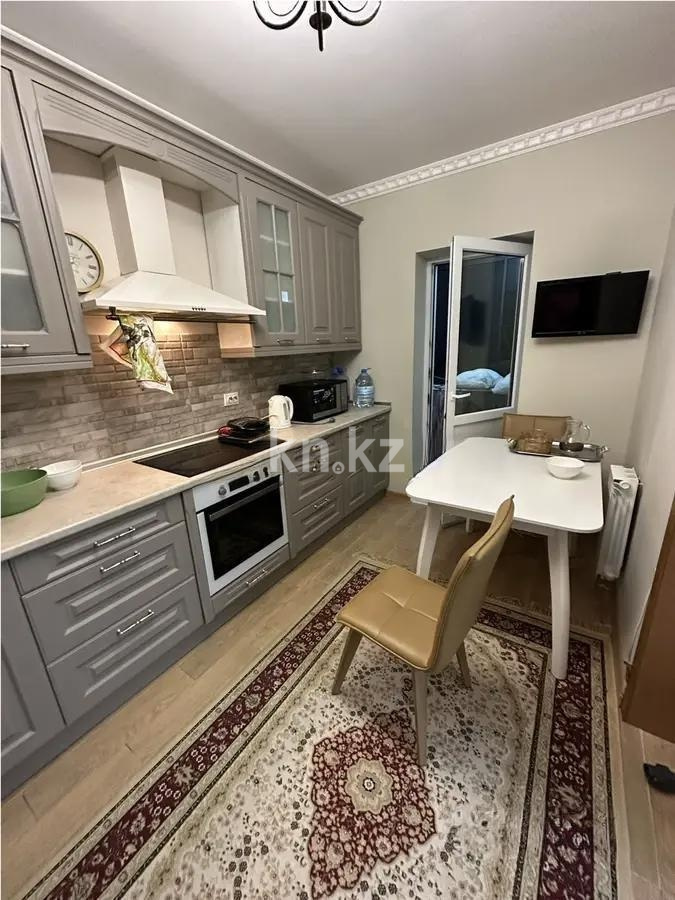 Продажа 2-комнатной квартиры, 72 м² в Алматы - фото 3