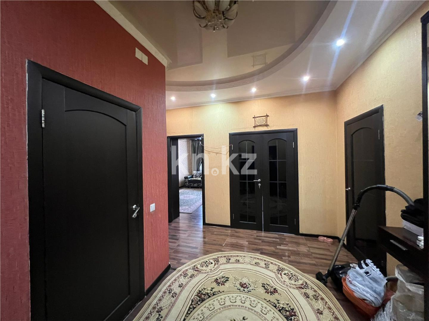 Продажа 10-комнатного дома, 540 м² - Продажа домов, коттеджей в Казахстане - страница 11 фото 39 из 44