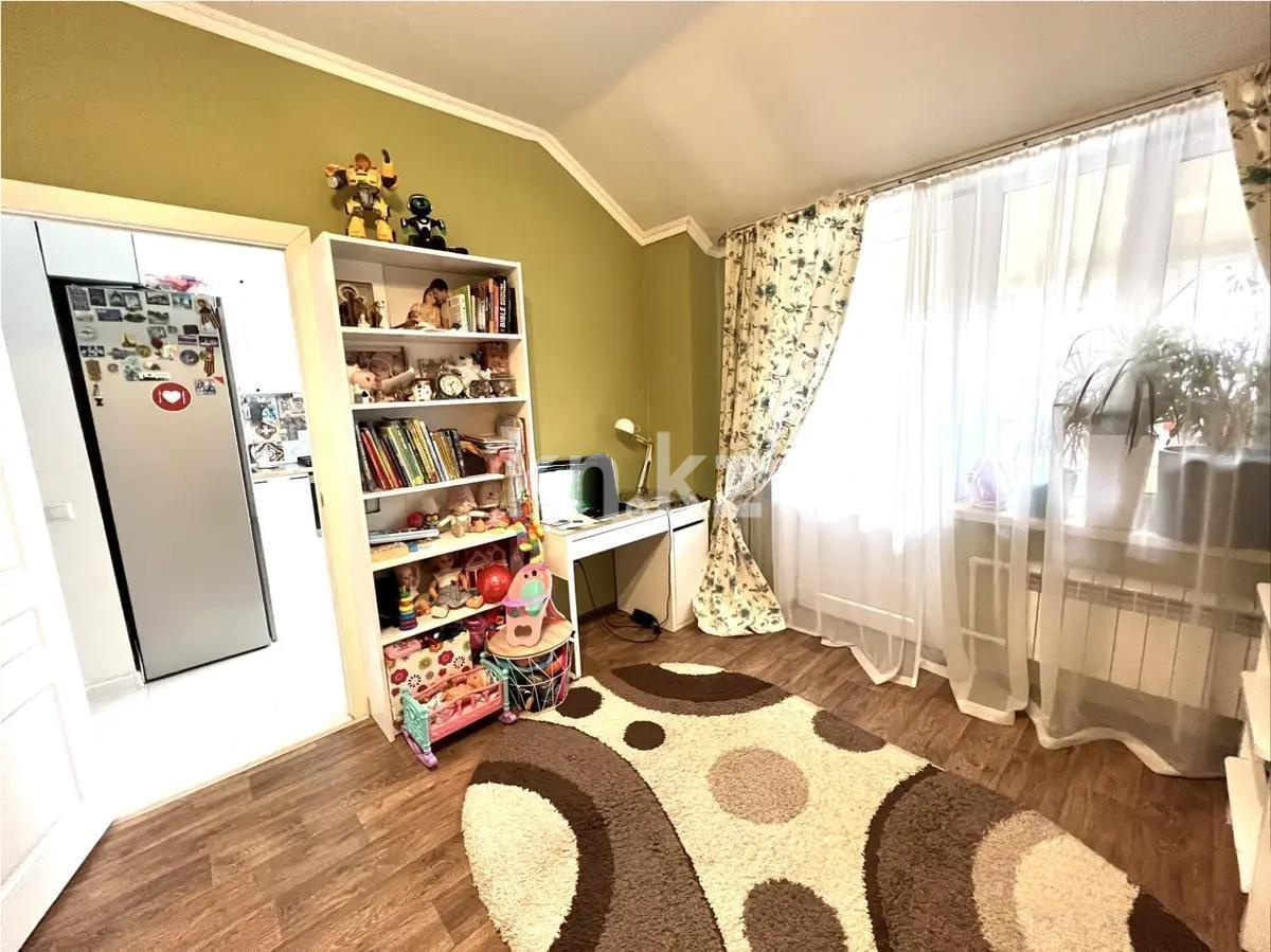 Продажа 1-комнатной квартиры, 40 м², мкр-н Аксай-4, дом  16а - Продажа квартир в Алматы фото 1 из 5