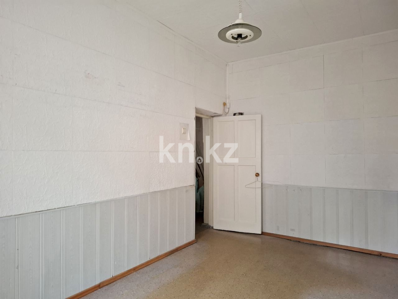 Продажа 3-комнатной квартиры, 63 м², ул. Тохтарова, дом  76А - Продажа квартир в Усть-Каменогорске фото 5 из 5