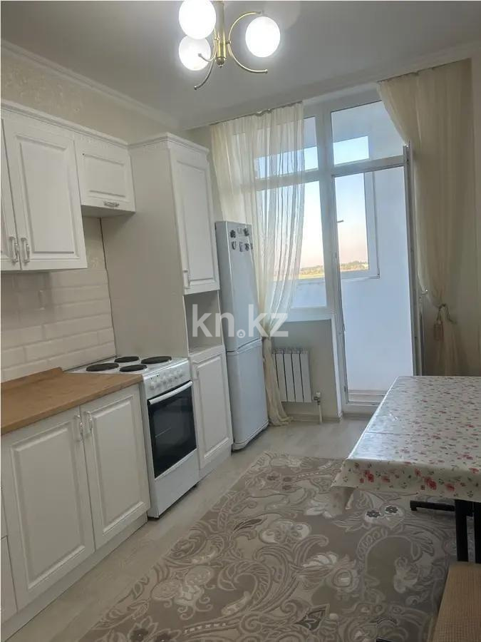 Продажа 1-комнатной квартиры, 38 м², ул. Байтурсынова, дом  40а в Астане - фото 2