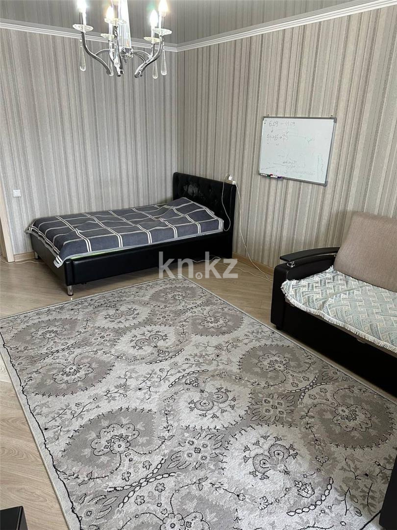 Продажа 3-комнатной квартиры, 139 м², пр. Шахтеров в Караганде - фото 6