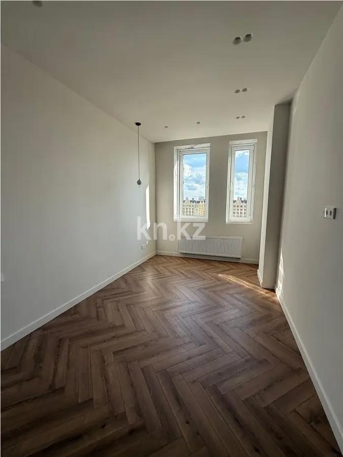 Продажа 3-комнатной квартиры, 95 м², ул. Тыныбаева, дом  13/1 в Астане - фото 2