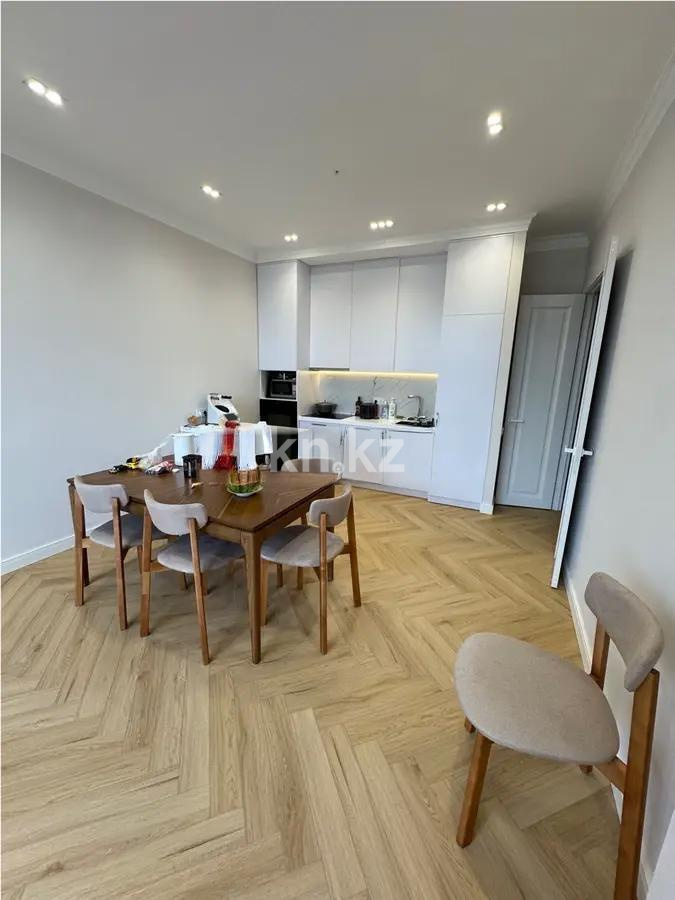 Продажа 4-комнатной квартиры, 96 м², пр. Туран, дом  52/4 в Астане - фото 3