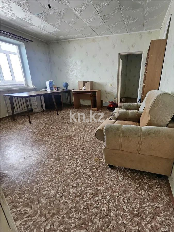 Продажа 5-комнатной квартиры, 95 м² - Продажа пятикомнатных и более квартир в Казахстане фото 1 из 8