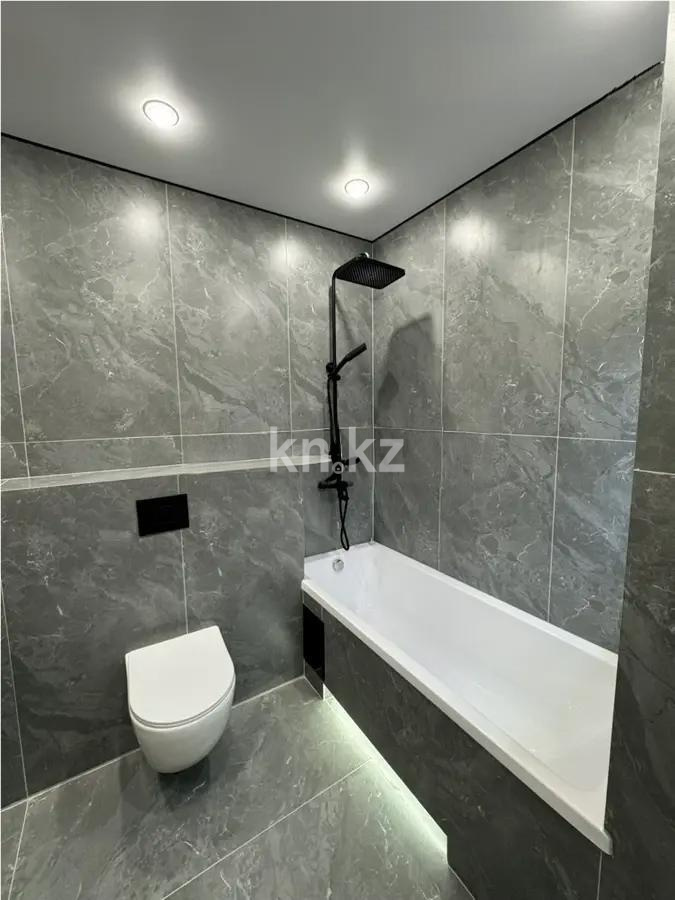 Продажа 2-комнатной квартиры, 72.5 м² в Алматы - фото 3