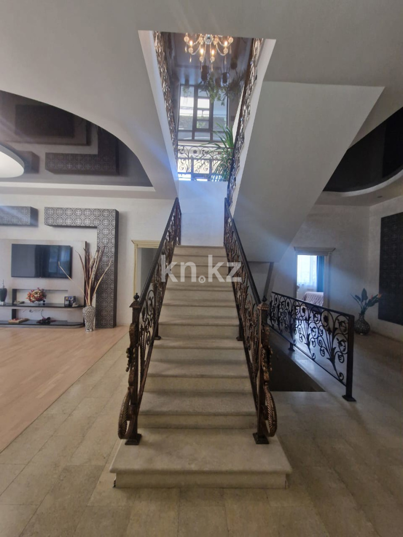 Продажа 7-комнатного дома, 680 м² - Продажа домов, коттеджей в Алматы фото 30 из 34