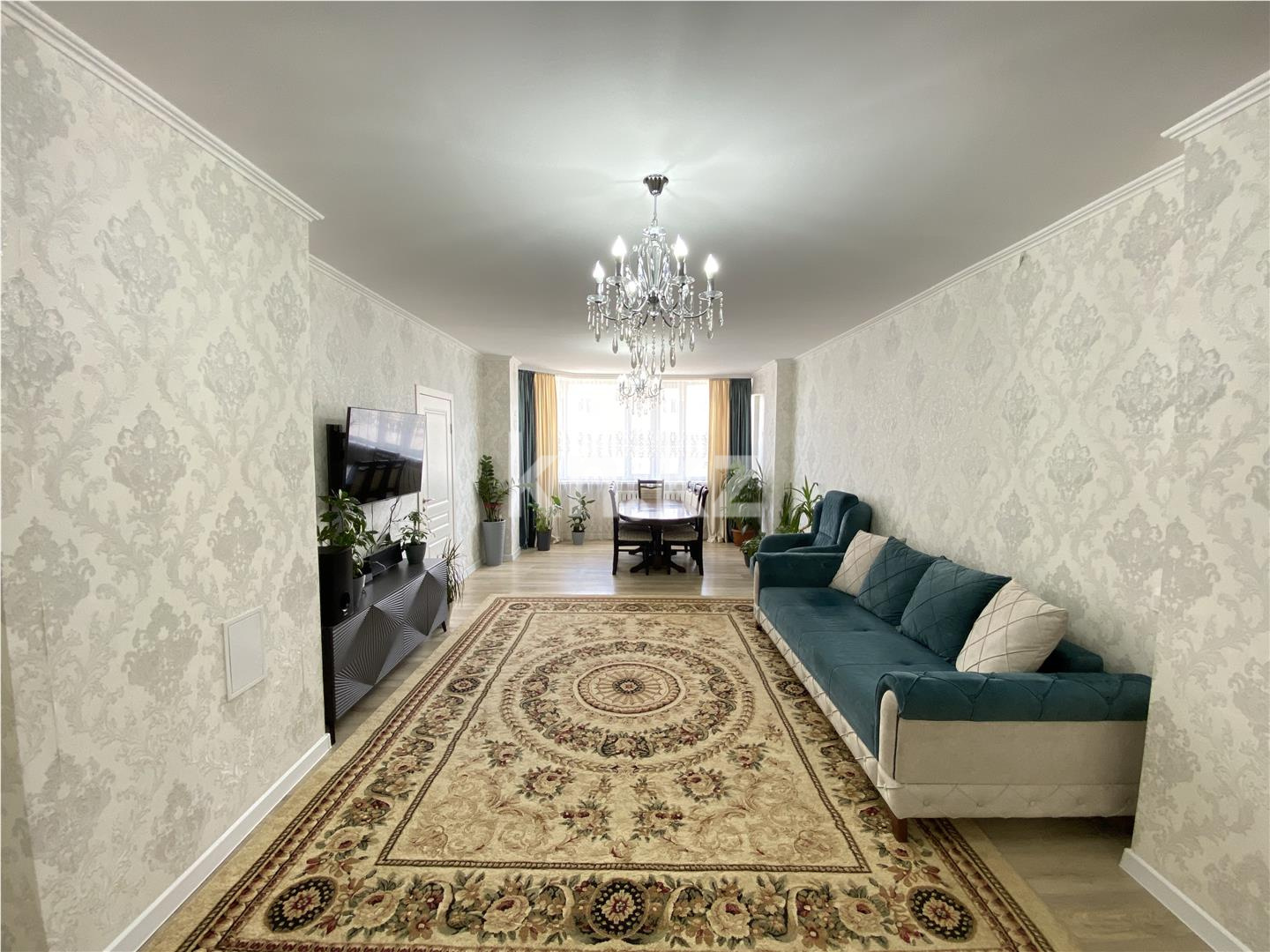 Продажа 4-комнатной квартиры, 131.9 м² в Астане - фото 2