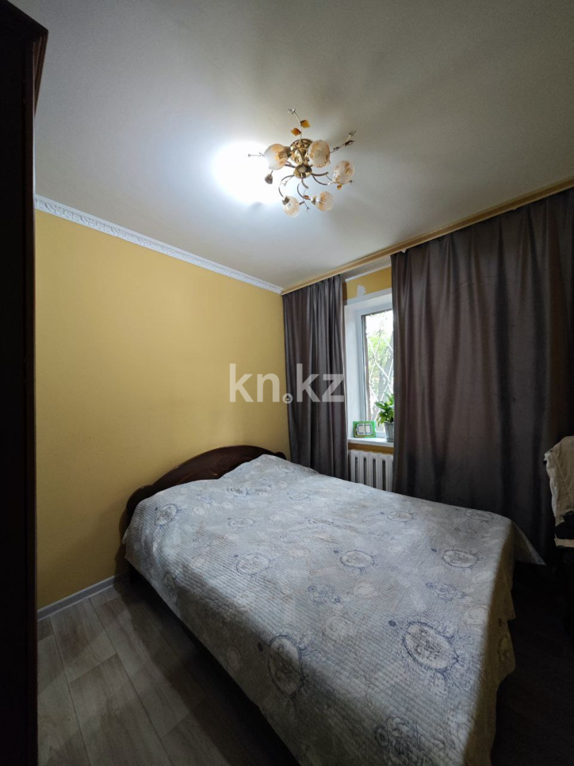 Продажа 4-комнатной квартиры, 77 м², ул. Язева, дом  10 - Продажа  четырехкомнатных квартир в Караганде фото 6 из 12