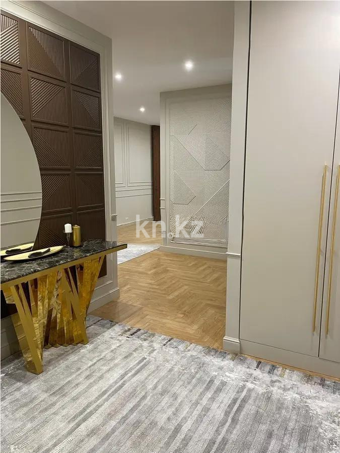 Продажа 4-комнатной квартиры, 226 м², пр. Туран, дом  5/6 - Продажа  четырехкомнатных квартир в новостройках Астаны без посредников с фото фото 3 из 3