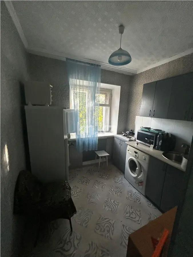 Продажа 3-комнатной квартиры, 60 м², ул. Магнитогорская, дом  41 - Продажа  трехкомнатных квартир в Караганде без посредников фото 2 из 3