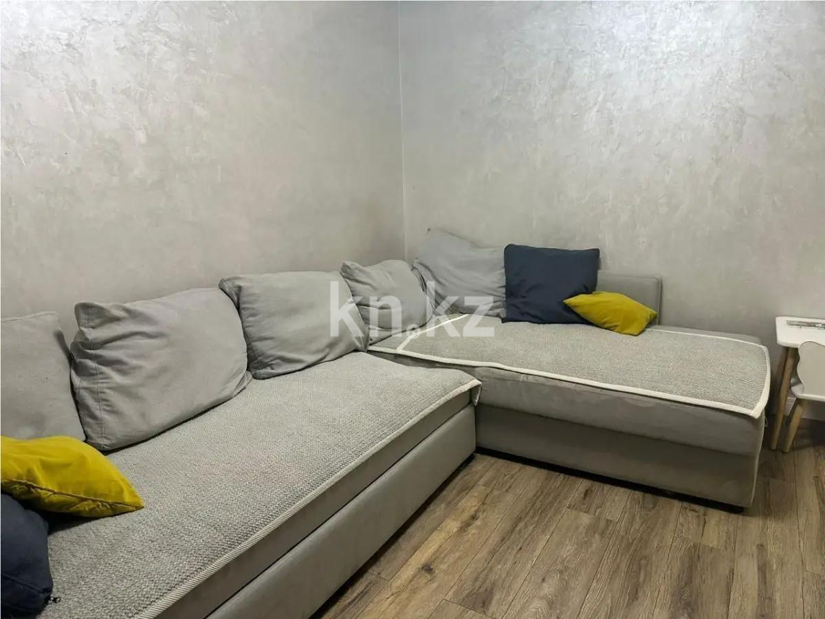 Продажа 4-комнатной квартиры, 85 м², ул. Жандосова, дом  37в - Продажа квартир в Алматы фото 1 из 6