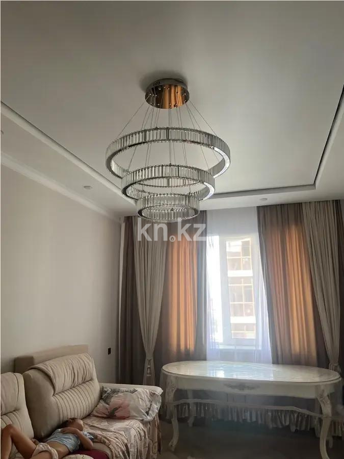 Продажа 3-комнатной квартиры, 83 м², ул. Муканова, дом  43/21 блок А - Продажа квартир в Караганде фото 1 из 6