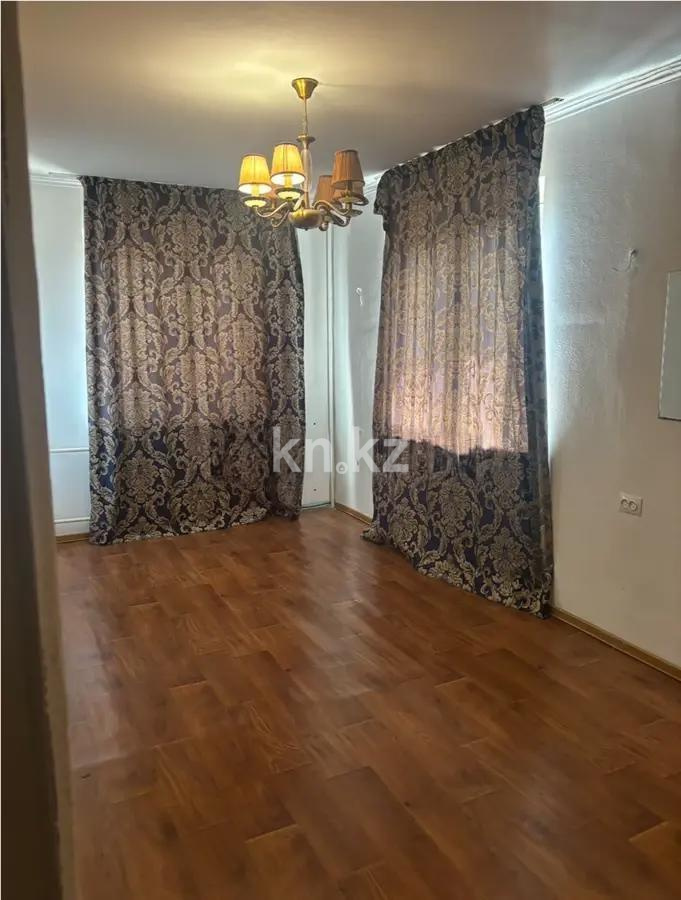 Продажа 2-комнатной квартиры, 45 м², мкр-н 6, дом  21 в Алматы - фото 2