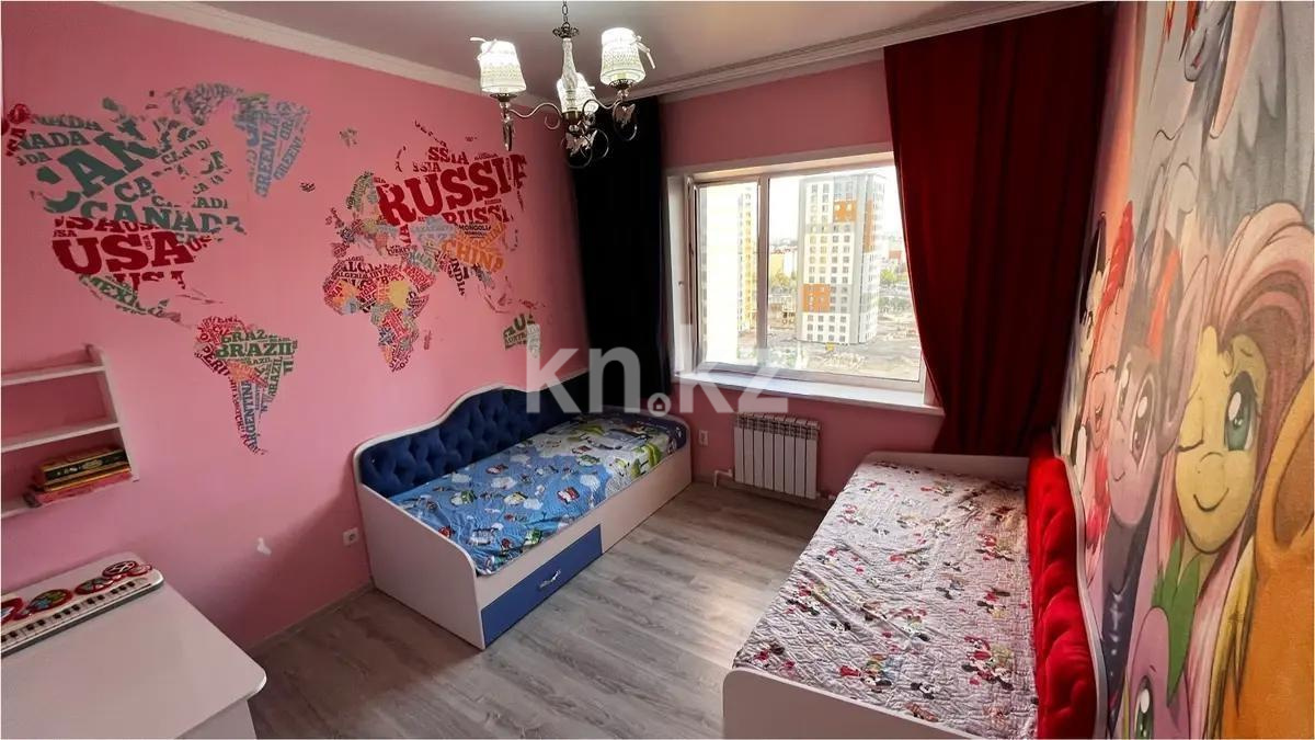 Продажа 3-комнатной квартиры, 78 м², пр. Шахтеров, дом  52Б в Караганде - фото 3