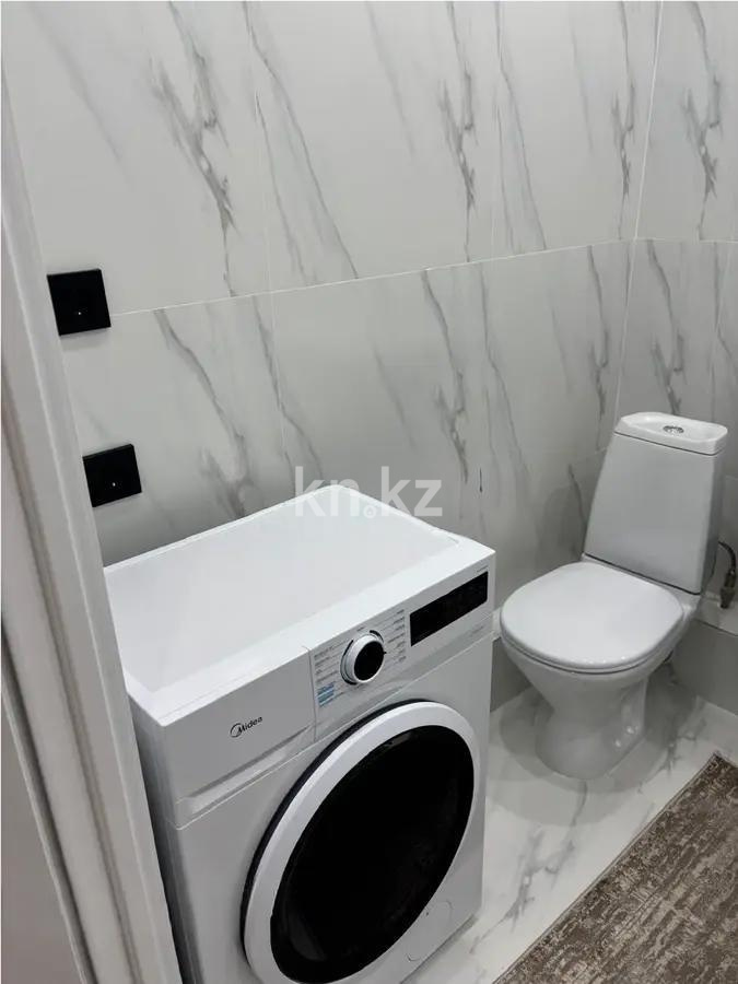 Продажа 2-комнатной квартиры, 41 м², ул. Е-652, дом  18 в Астане - фото 4